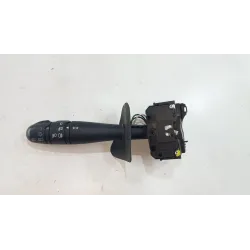 Recambio de mando intermitentes para renault clio ii (xbo) 16v referencia OEM IAM VALEO6166  