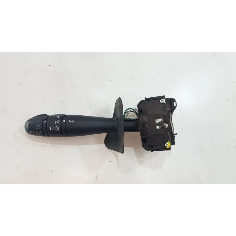 Recambio de mando intermitentes para renault clio ii (xbo) 16v referencia OEM IAM VALEO6166  