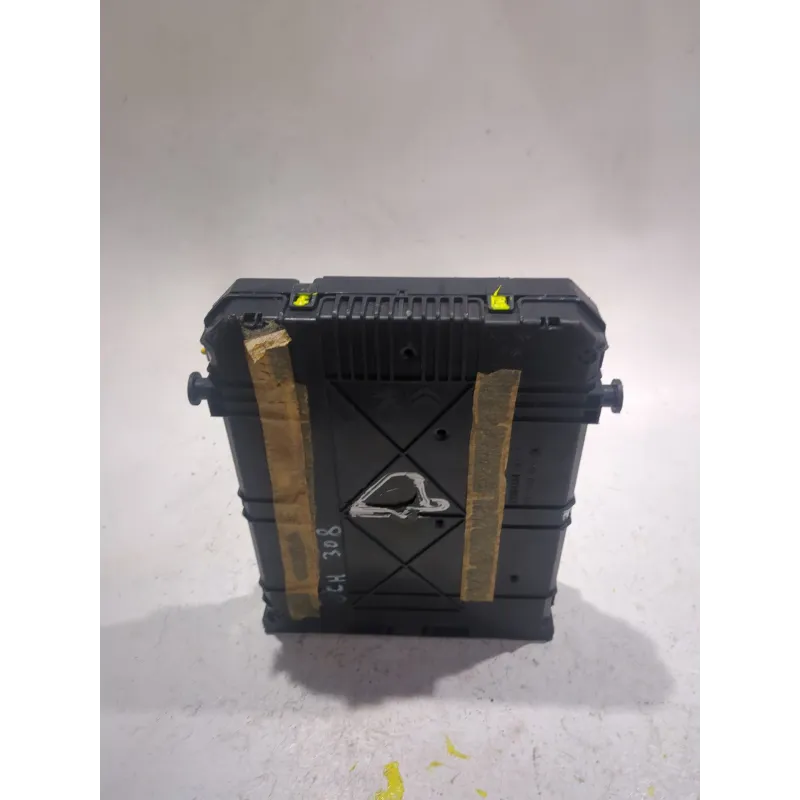 Recambio de caja reles / fusibles para peugeot 308 (2007) 1.6 hdi referencia OEM IAM 9807054180  