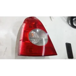 Recambio de piloto trasero izquierdo para renault clio ii (xbo) 16v referencia OEM IAM 8200071414  