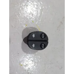 Recambio de boton elevalunas izquierdo para ford fusion (ju_) 1.4 tdci referencia OEM IAM 18100010806  