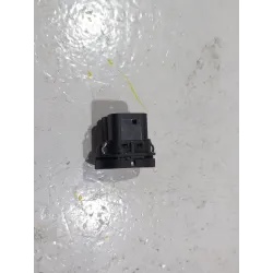 Recambio de boton elevalunas izquierdo para ford fusion (ju_) 1.4 tdci referencia OEM IAM 18100010806  