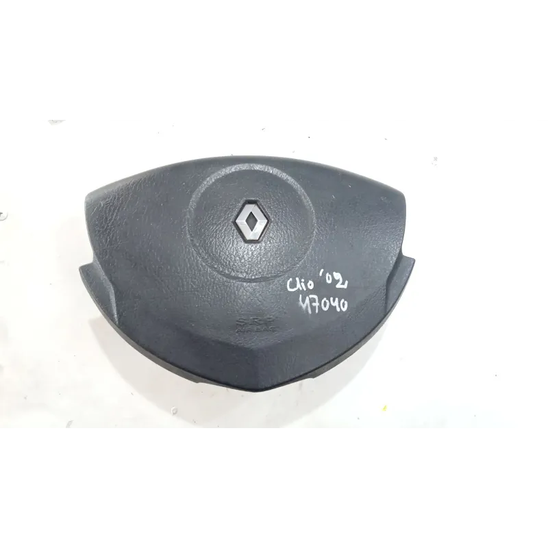 Recambio de airbag volante para renault clio ii (xbo) 16v referencia OEM IAM 8200057780B  
