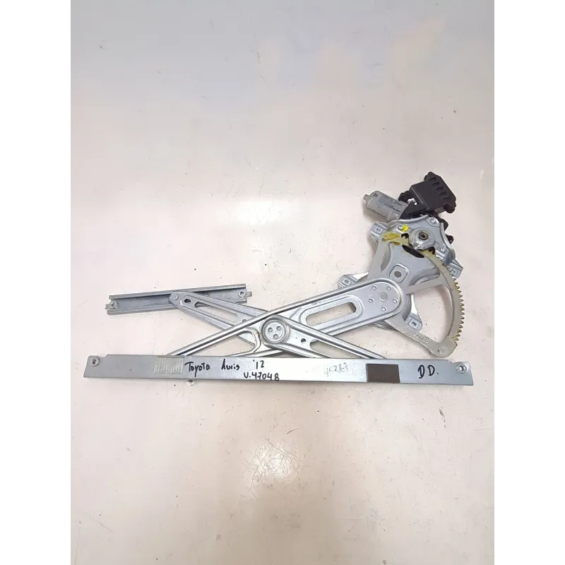 Recambio de mecanismo elevalunas delantero derecho para toyota auris (_e15_) 1.8 hybrid (zwe150_) referencia OEM IAM 8570102010 