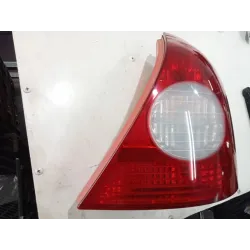 Recambio de piloto trasero derecho para renault clio ii (xbo) 16v referencia OEM IAM 8200071414  