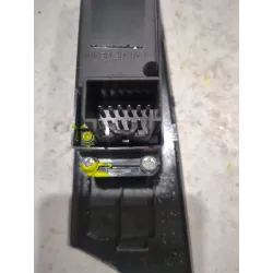Recambio de mando elevalunas trasero izquierdo para mazda 3 (bk) 1.6 di turbo referencia OEM IAM BS3H5581J  