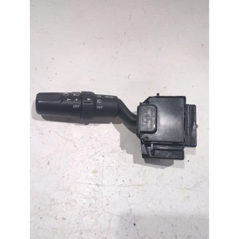 Recambio de mando luces para mazda 3 (bk) 1.6 di turbo referencia OEM IAM 17D682  