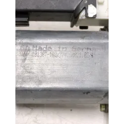 Recambio de motor elevalunas delantero izquierdo para volkswagen golf iv (1j1) 1.6 referencia OEM IAM 9776105404301 F005S00057  