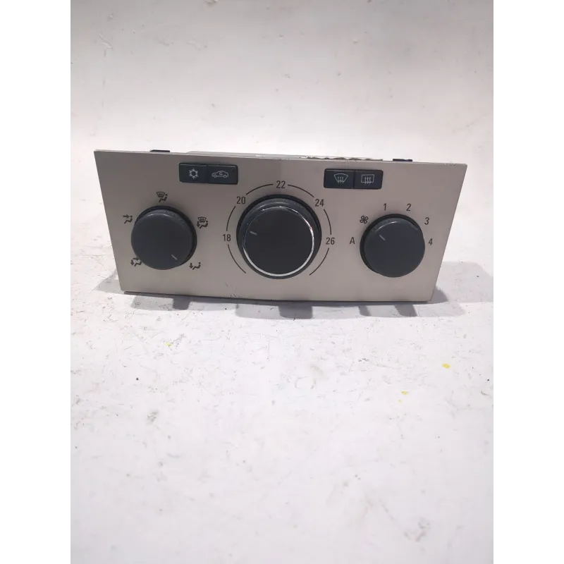 Recambio de mando climatizador para opel astra h (a04) 1.7 cdti (l48) referencia OEM IAM 13247811  
