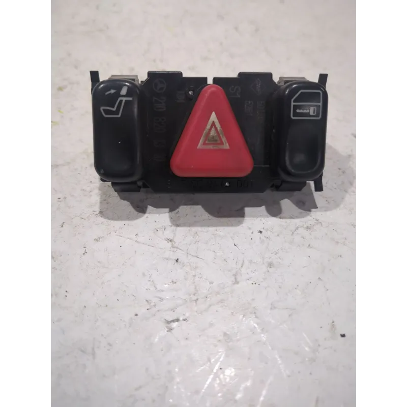 Recambio de botonera emergencia para mercedes-benz clase e (w210) e 220 d (210.004) referencia OEM IAM 2108201310  
