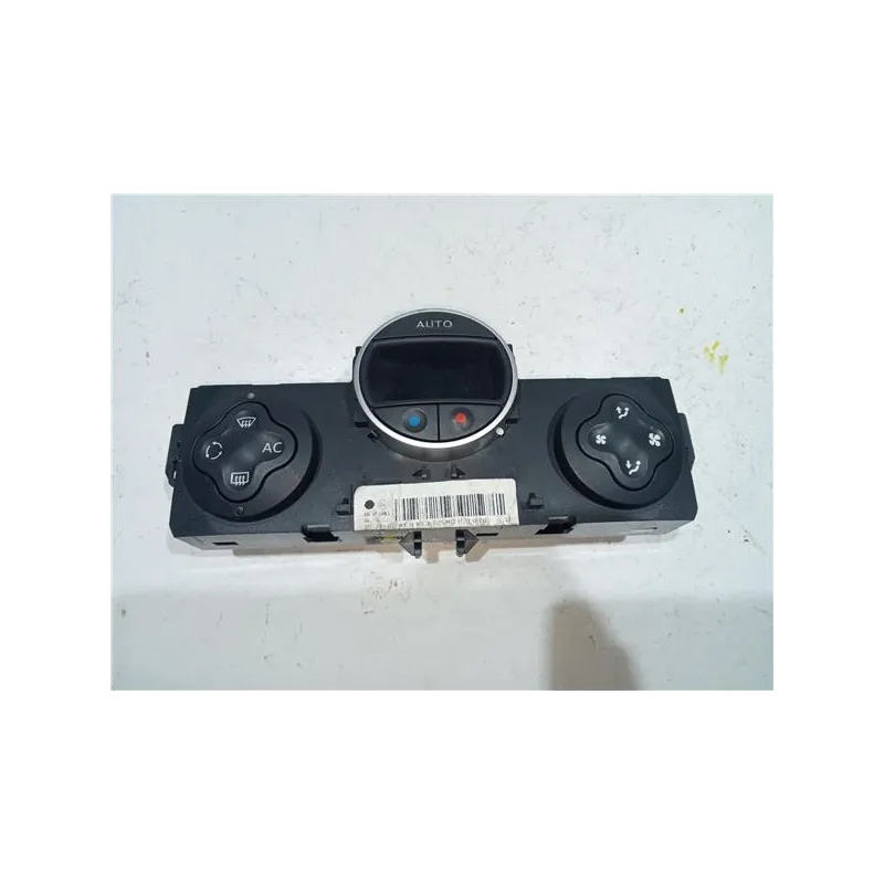 Recambio de mandos climatizador para renault clio iii (2005) 1.1 75 cv referencia OEM IAM 69340020  