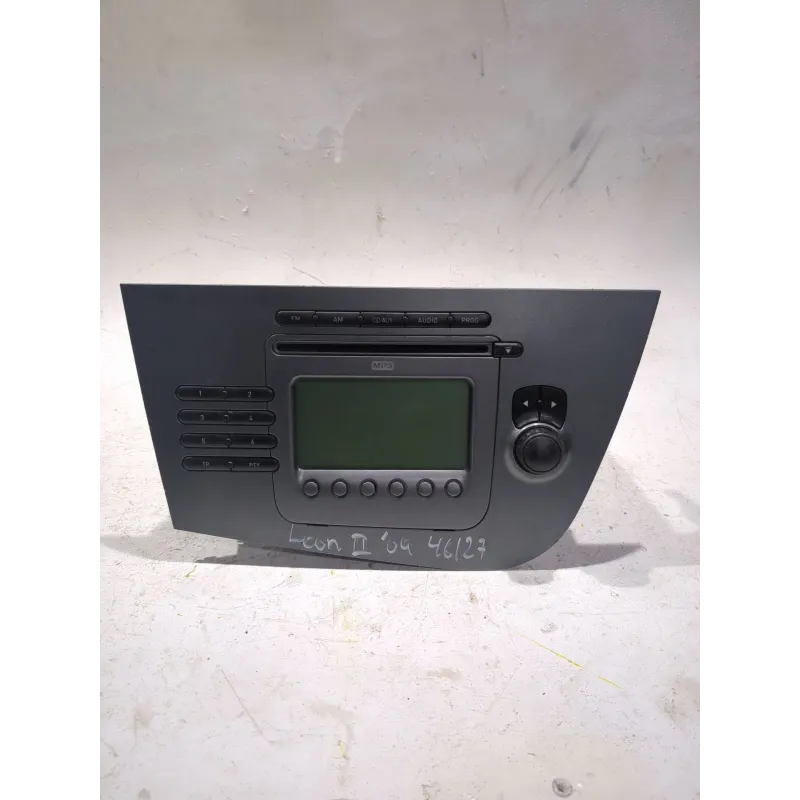 Recambio de radio cd para seat leon (1p1)(05.2005) 1.9 tdi referencia OEM IAM 1p1035186B  