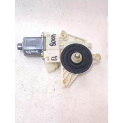 MOTOR ELEVALUNAS DELANTERO DERECHO A2048200242 