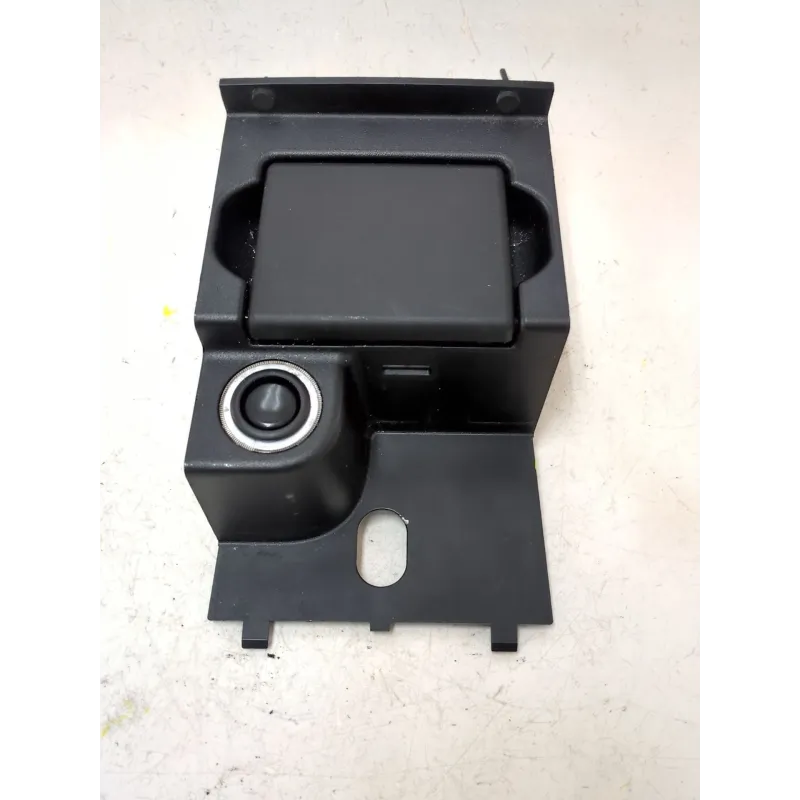 Recambio de cenicero para mercedes-benz clase glk (x204) 220 cdi (204.902) referencia OEM IAM A2046809150  