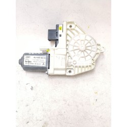 MOTOR ELEVALUNAS DELANTERO DERECHO 4L0959802B 