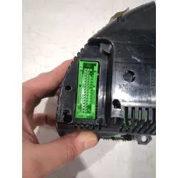 Recambio de cuadro cuentakilometros para audi a4 b7 avant (8ed) 2.0 tdi 16v referencia OEM IAM 8E0920901H  