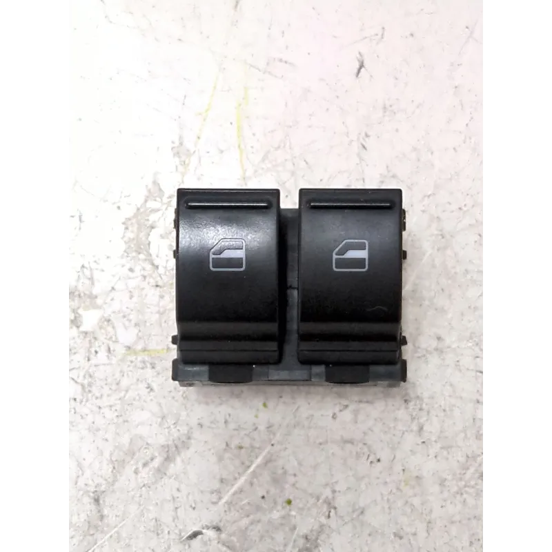 Recambio de botonera puerta delantera izquierda para seat leon (1p1) 2.0 tfsi referencia OEM IAM 1K3959857C  