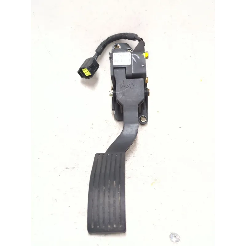 Recambio de potenciometro pedal gas para hyundai accent 1.5 crdi referencia OEM IAM AJXNLL025  