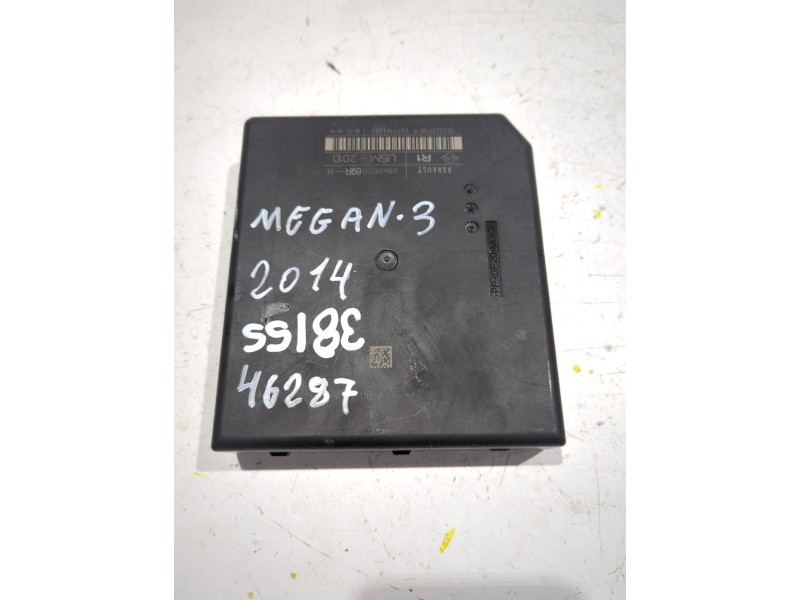 Recambio de caja reles / fusibles para renault megane iii sport tourer (2009) 1.6 bose edition [1,6 ltr. - 96 kw dci diesel fap]