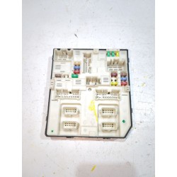 Recambio de caja reles / fusibles para renault megane iii sport tourer (2009) 1.6 bose edition [1,6 ltr. - 96 kw dci diesel fap]