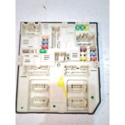 Recambio de caja reles / fusibles para renault megane iii sport tourer (2009) 1.6 bose edition [1,6 ltr. - 96 kw dci diesel fap]