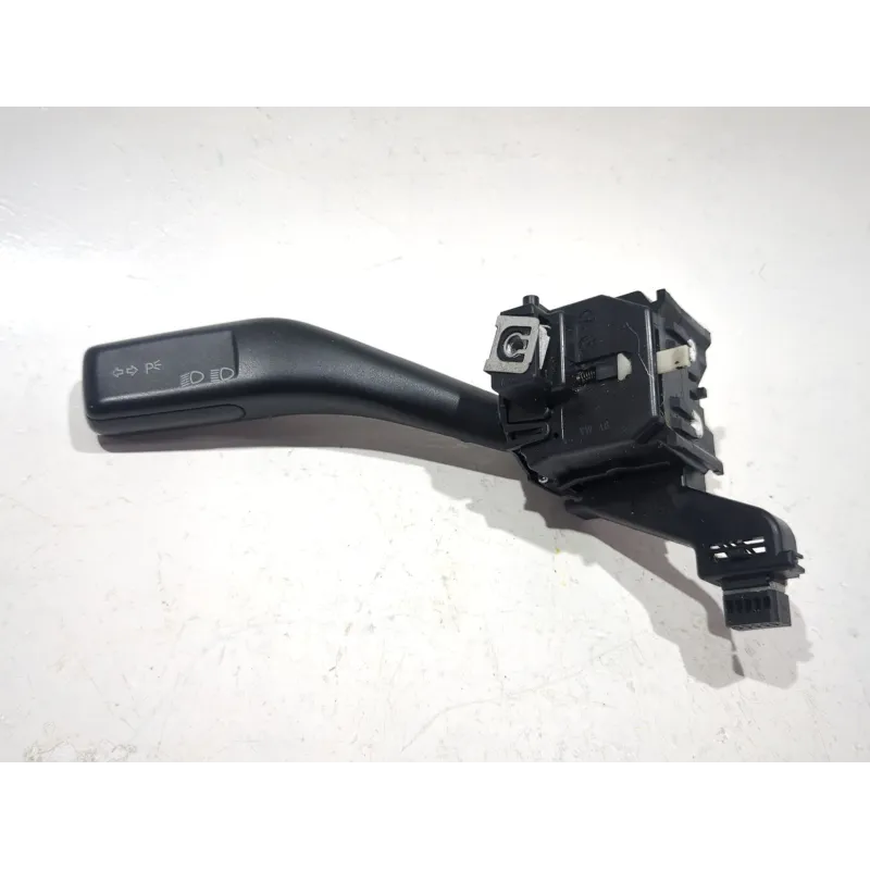 Recambio de mando luces para volkswagen golf v (1k1) 1.9 tdi referencia OEM IAM 1K0953513  
