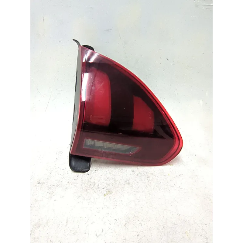 Recambio de piloto porton trasero izquierdo para peugeot 2008 allure blue-hdi fap] referencia OEM IAM 9814855280  