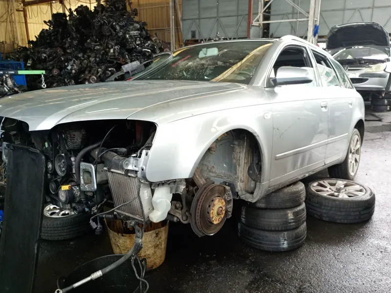 audi a4 avant (8e)(2004) del año 2005