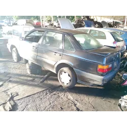 volkswagen passat berlina (3a2)(09.1993) del año 1988