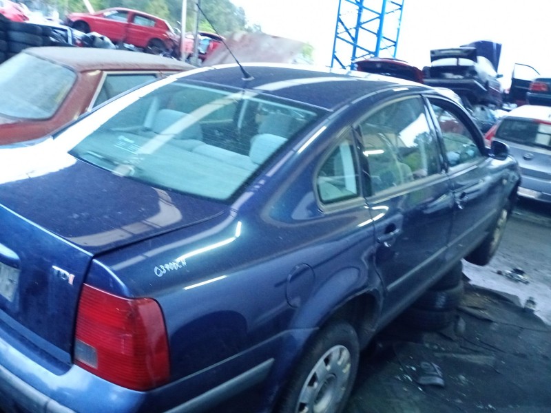 volkswagen passat b3/b4 (3a2, 35i) del año 1998