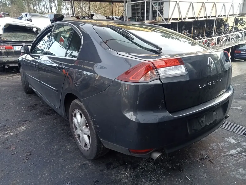 renault laguna iii (bt0/1) del año 2010