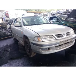 nissan primera (p10) del año 1999