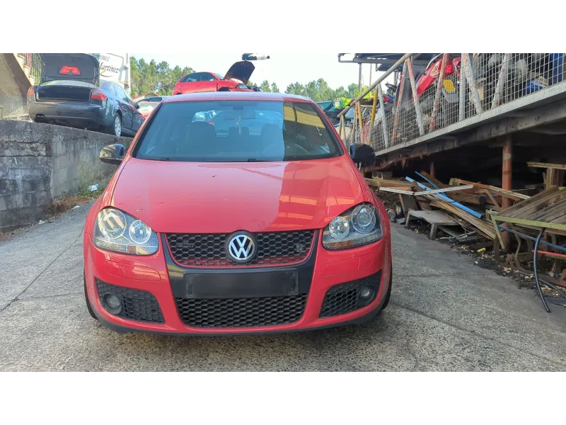 volkswagen golf v (1k1) del año 2004