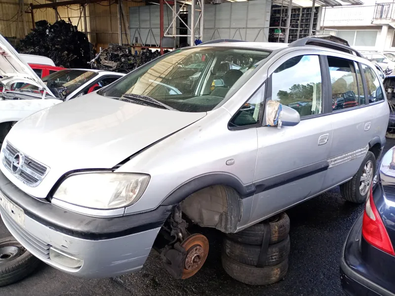 opel zafira a monospace (t98) del año 2003