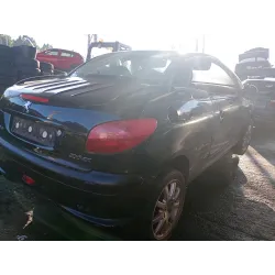 peugeot 206 cc cabrio-coupé (2001) del año 2001