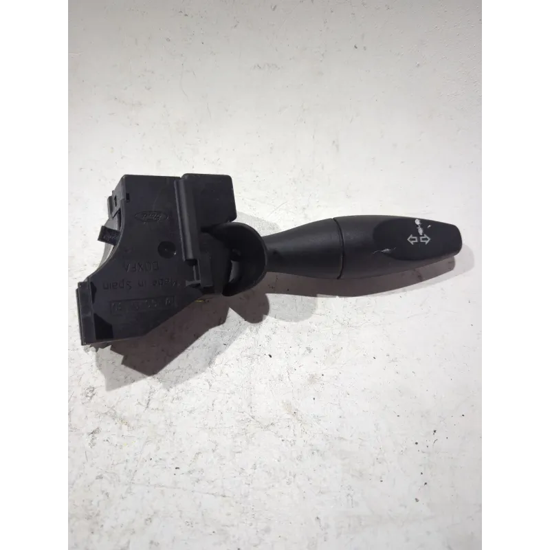 Recambio de mando intermitentes para ford fiesta v (jh_, jd_) 1.4 tdci referencia OEM IAM PA66GF30  