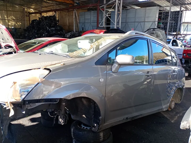 toyota corolla verso (zer_, zze12_, r1_) del año 2006