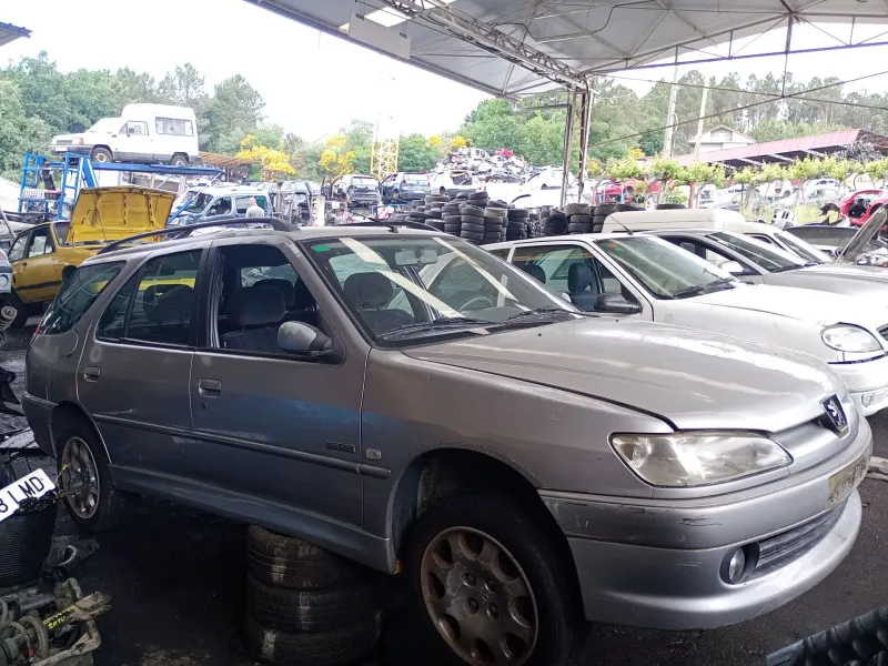 peugeot 306 hatchback (7a, 7c, n3, n5) del año 2001