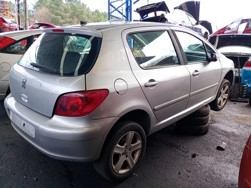 peugeot 307 (3a/c) del año 2004