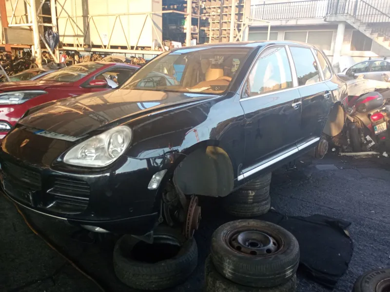 porsche cayenne (tipo 9pa)(2002) del año 2005