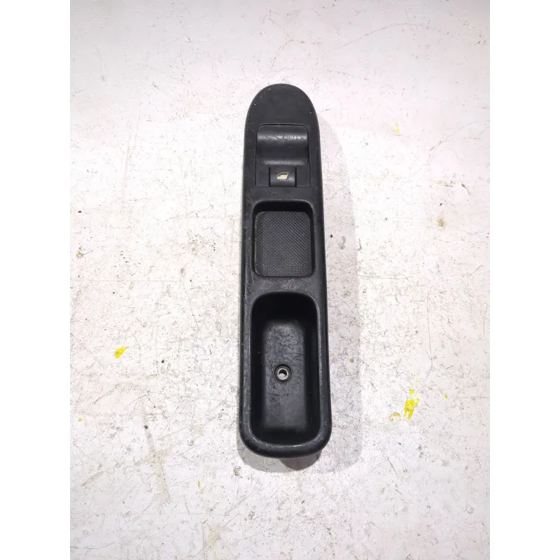 Recambio de botonera puerta delantera derecha para peugeot 307 (3a/c) 2.0 hdi 110 referencia OEM IAM 96351625XT  