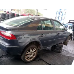 renault laguna ii (bg0)(2001) del año 2001