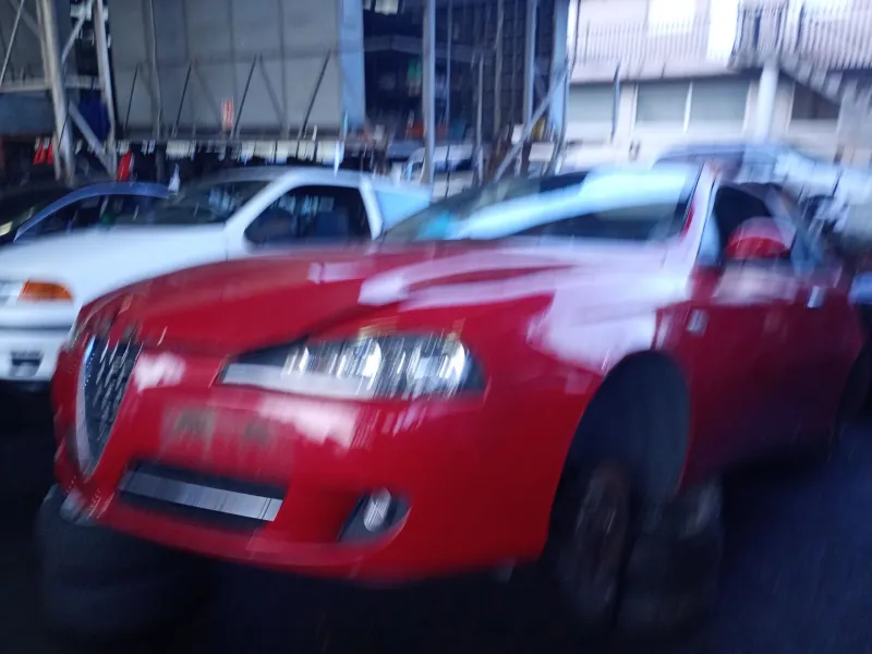 alfa romeo 147 (190)(2000) del año 2007