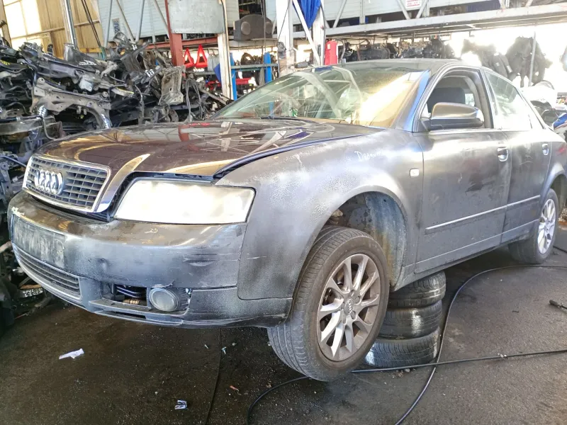 audi a4 b6 (8e2) del año 2001