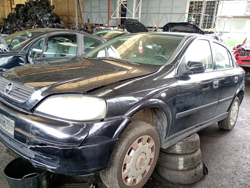 opel astra g hatchback (t98) del año 2002