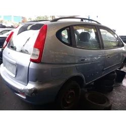 daewoo tacuma (u100) del año 2001