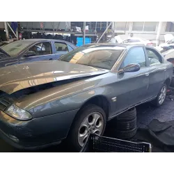 alfa romeo 166 (936_) del año 2002
