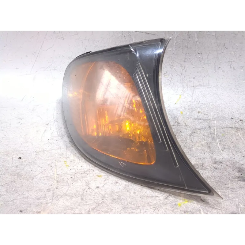 Recambio de piloto delantero derecho para bmw 3 (e46) 320 d referencia OEM IAM 6910980  