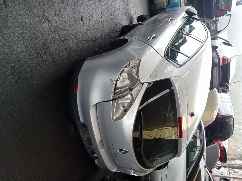 renault megane iii fastback (bz0_) del año 2009