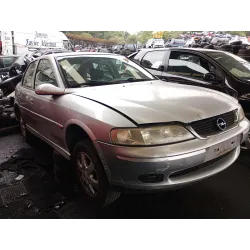 opel vectra b (j96) del año 2002